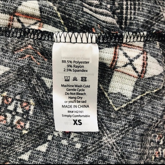 New Lularoe Cover up Cardigan Style XS Robe Duster - Picture 9 of 10